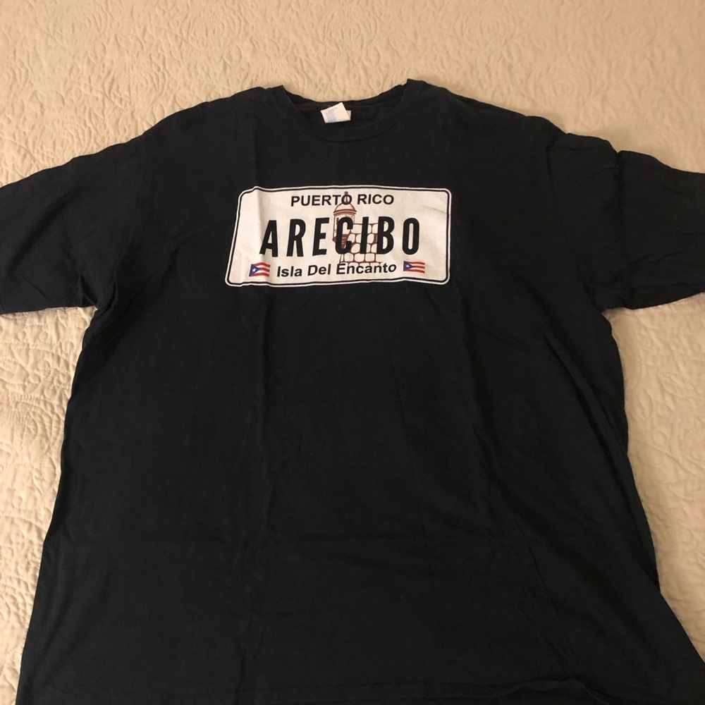Arecibo Black T-Shirt